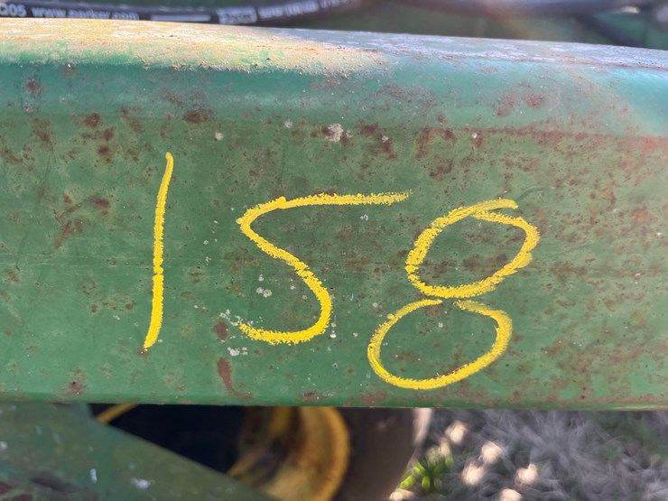 john-deere-750-image-4