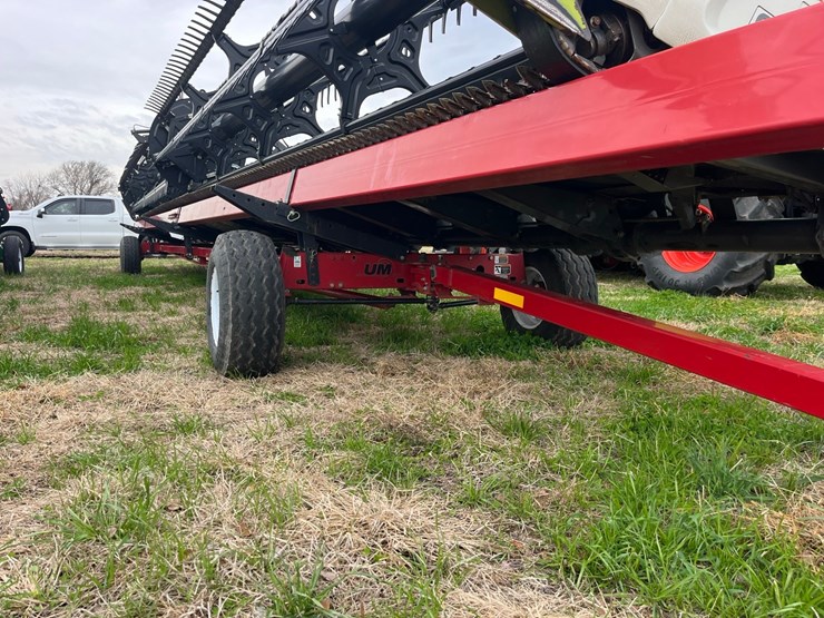 unverferth-header-trailer-image-1