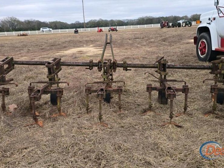 burch-4-row-cultivator-image-2