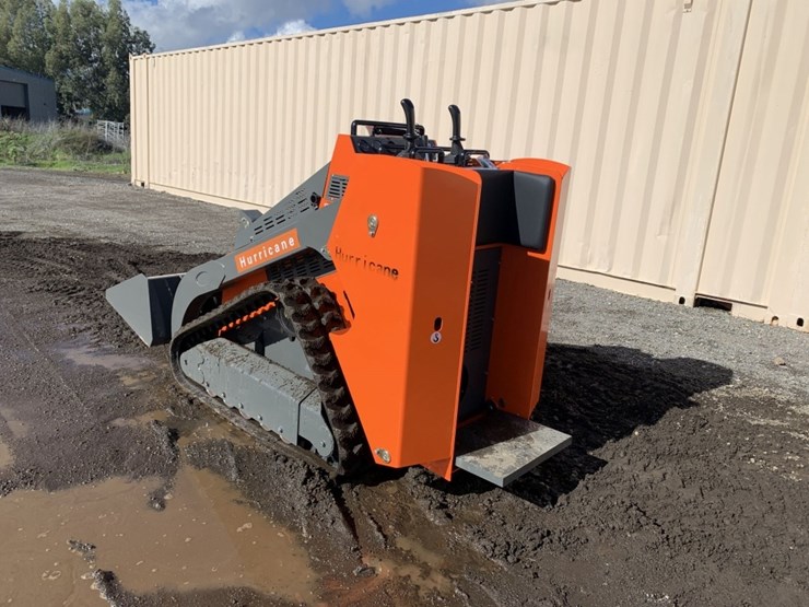 unused-hurricane-stand-on-compact-track-loader,-image-3