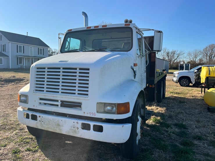 1998-case-ih-8100-image-3