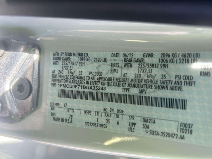 2013-ford-escape-image-5