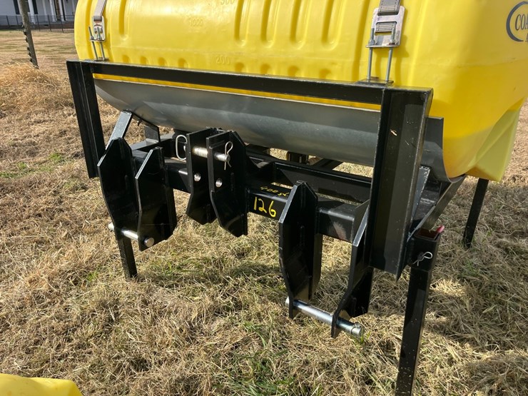 coastal-400-gal-3-point-spray-tank,-like-new,-call-252-943-4231-with-questions.-image-2