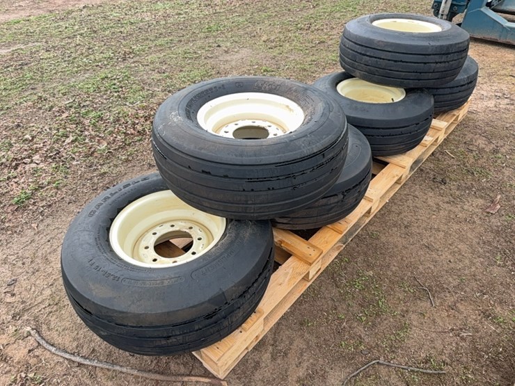 unverferth-6-wheel-towable-assist-wheels-for-converting-3-pt.-implement-to-pull-type-conversion-image-15