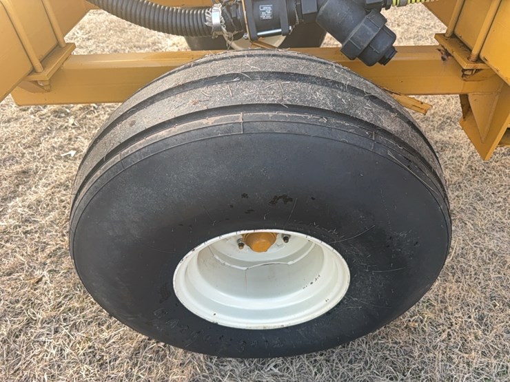 kbh-1650-gallon-towable-tank/nurse-tank-image-20