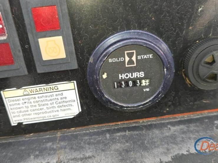 2018-ditch-witch-sk800-image-5