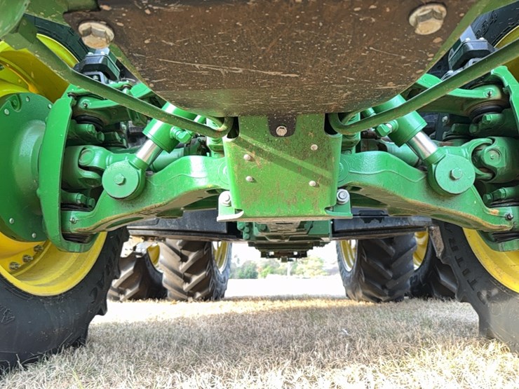 2022-john-deere-8r-410-image-29