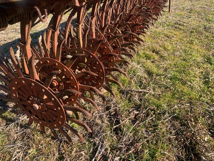 caterpillar-20-image-3