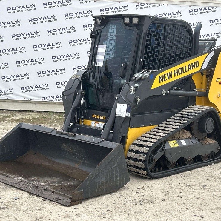 2023 NEW HOLLAND C327