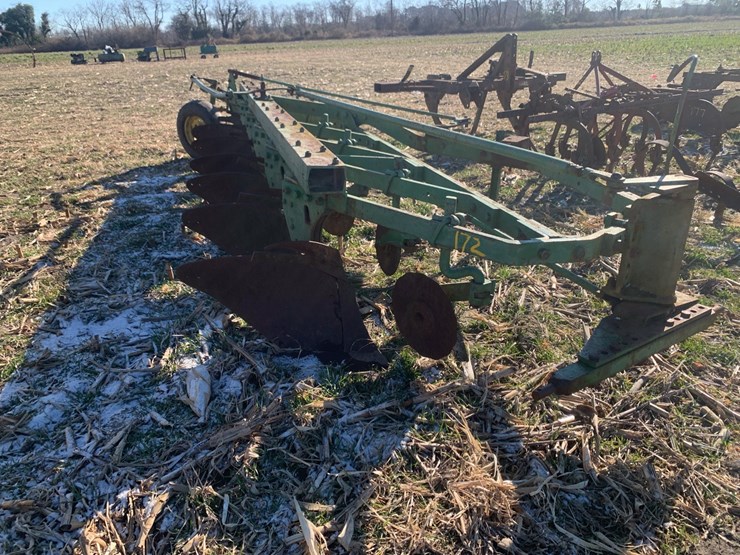 john-deere-6-image-1