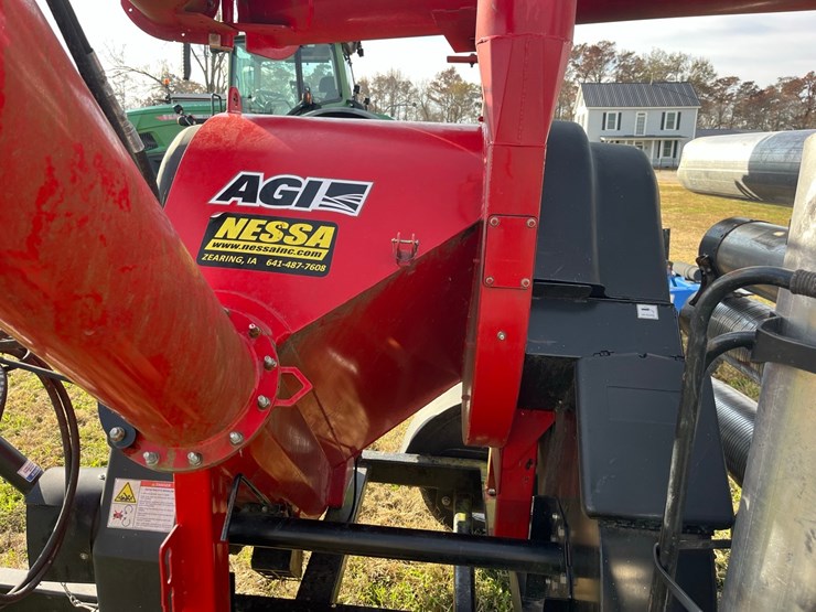 agi-grain-vac,-looks-like-new,-call-252-943-4231-with-questions-image-8