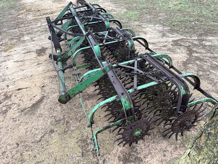 john-deere-3pt.-4-section-rolling-pecker-hoe-approximately-12-ft.-image-7
