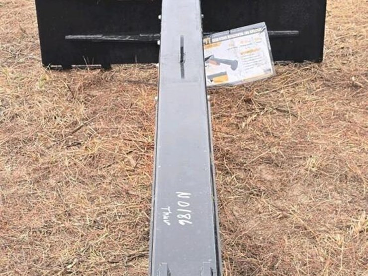 skid-steer-log-splitter-image-1