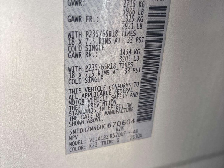 2017-nissan-pathfinder-image-6