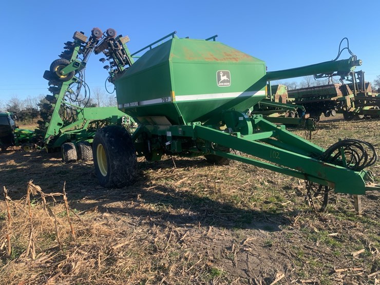 john-deere-1850-image-1