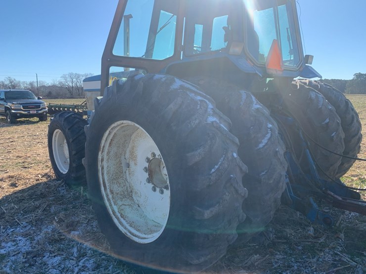 ford-tractor-image-7