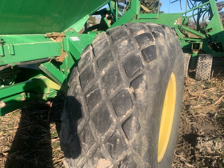 john-deere-1850-image-18