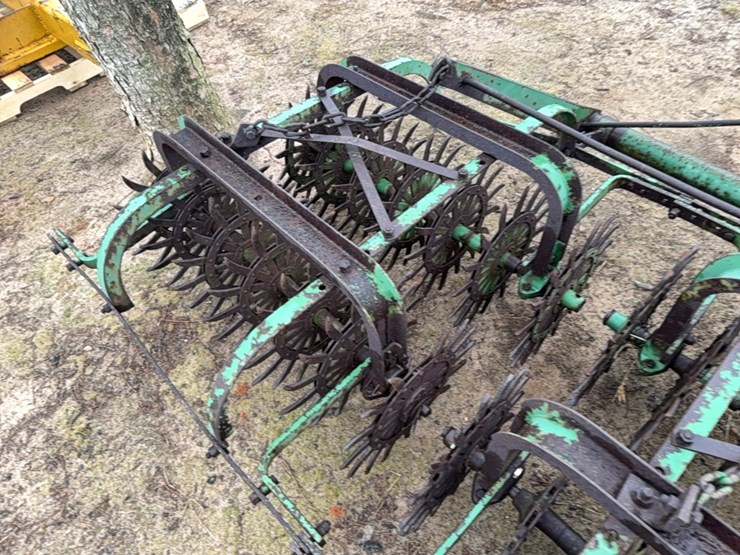 john-deere-3pt.-4-section-rolling-pecker-hoe-approximately-12-ft.-image-29
