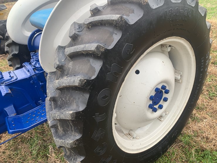 ford-tractor-image-22