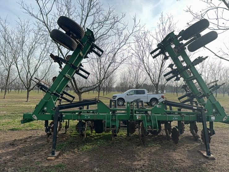 unverferth-ripper-stripper-image-11