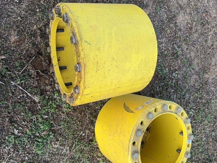 unverferth-12-bolt-front-wheel-spacers-￼-measuring-approximately-16-inches-outside-the-outside-image-8