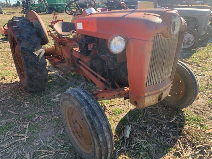 ford-601-workmaster-image-5