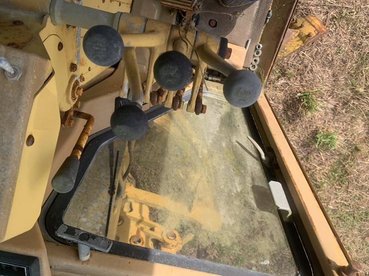 caterpillar-120g-image-22