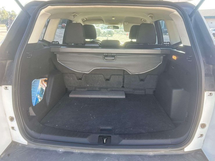 2013-ford-escape-image-23