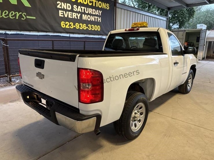 2008-chevrolet-silverado-1500-image-8