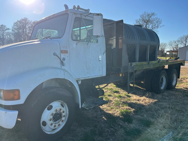 1998-case-ih-8100-image-6