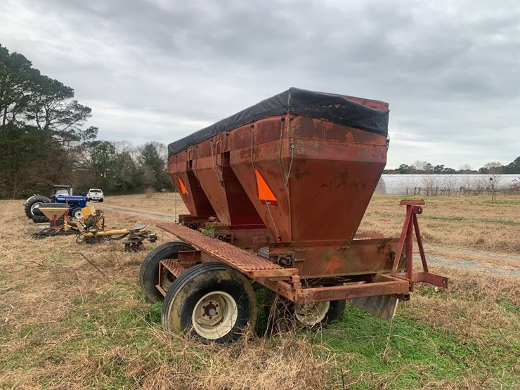 fertilizer-spreader-image-4