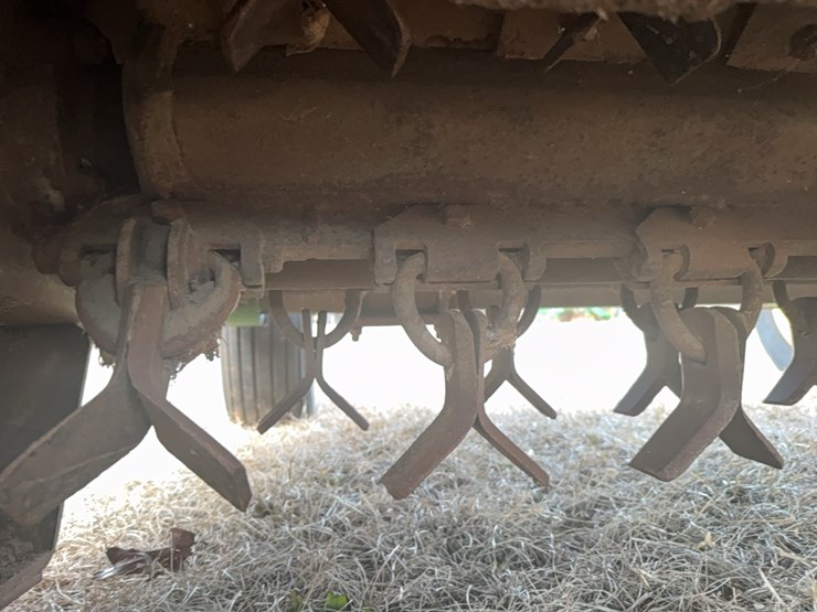 john-deere-520-image-21