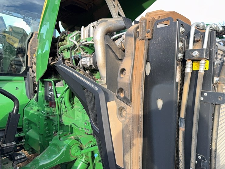 2022-john-deere-8r-410-image-17