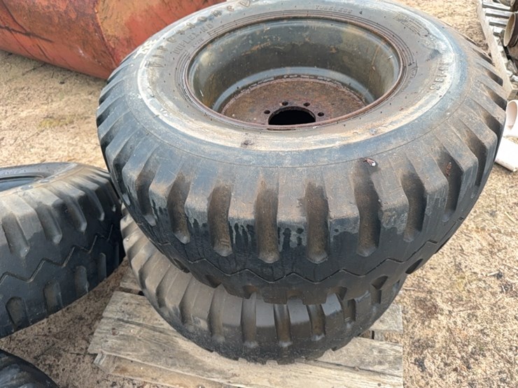 4----mix-brand-tire-with-custom-rims-15-19.5-image-17