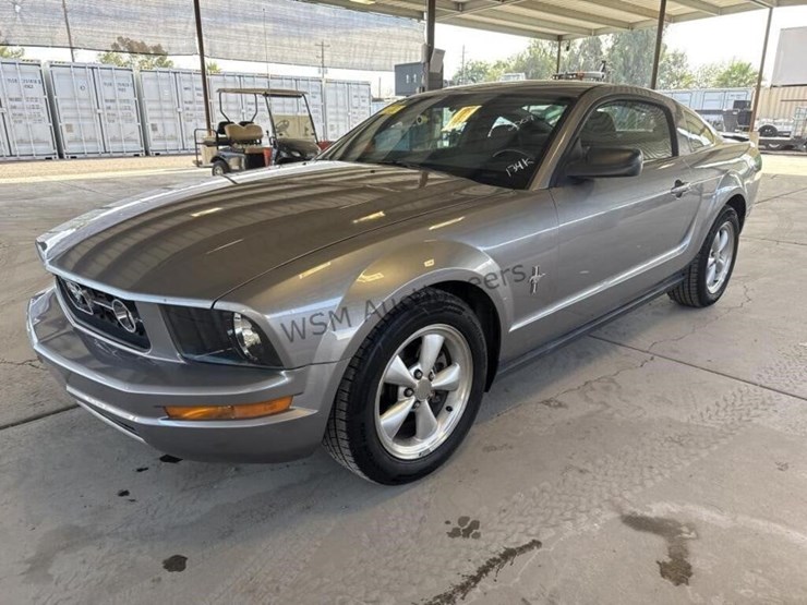 2007-ford-mustang-coupe-image-4