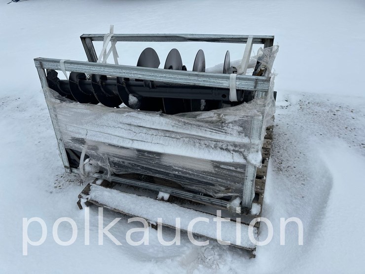 2706---skid-steer-post-hole-digger-w/-(3)-auger-bits-image-1