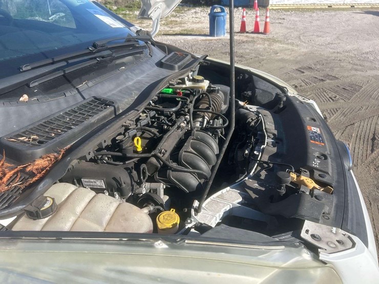 2013-ford-escape-image-9