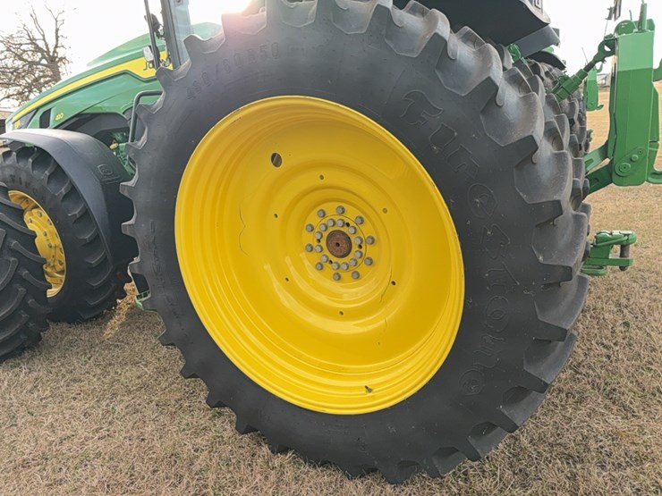 2022-john-deere-8r-410-image-34