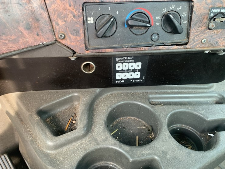 international-9200-image-12