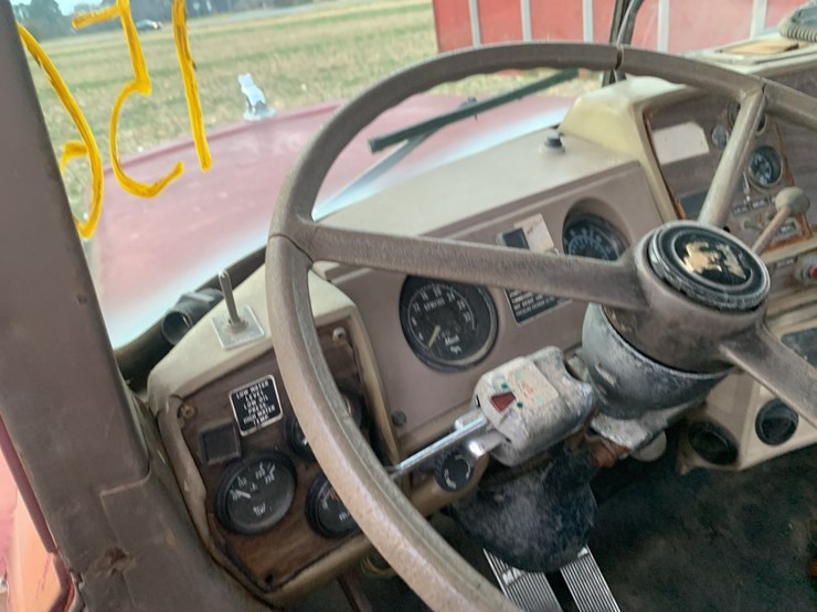 road-tractor-image-13