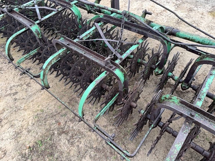 john-deere-3pt.-4-section-rolling-pecker-hoe-approximately-12-ft.-image-27