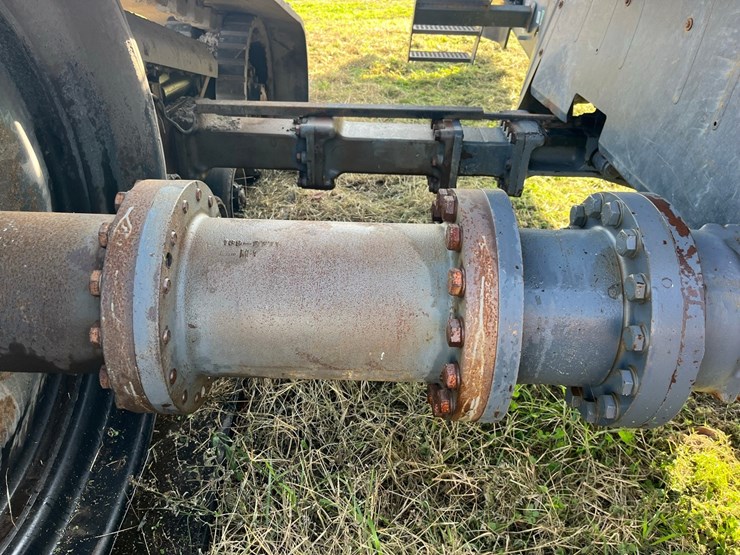 caterpillar-ch55-image-10