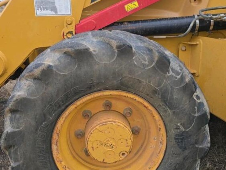 caterpillar-430e-image-32