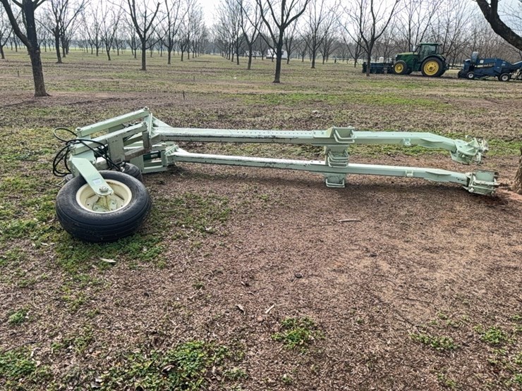 kmc---lift-assist-wheels-image-12