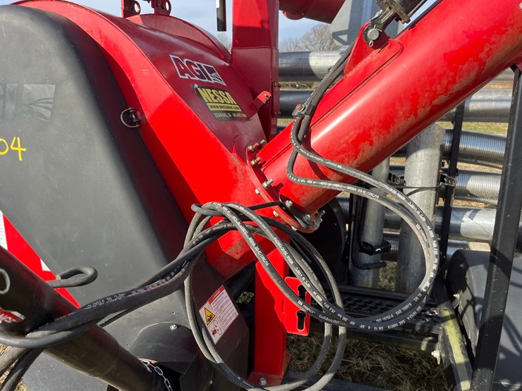 agi-grain-vac,-looks-like-new,-call-252-943-4231-with-questions-image-2