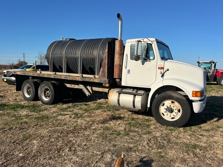 1998-case-ih-8100-image-9