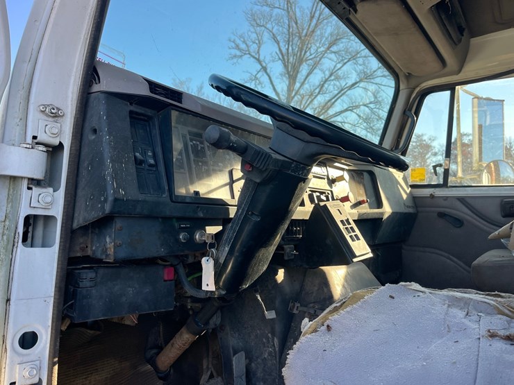 1998-case-ih-8100-image-21