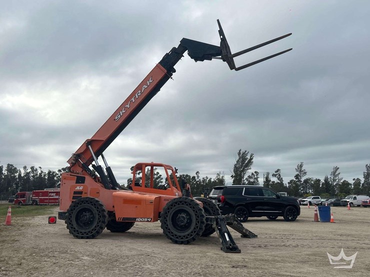 2017-sky-trak-10054-image-27