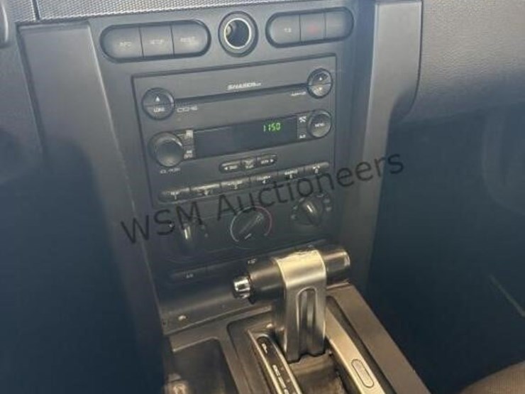 2007-ford-mustang-coupe-image-17