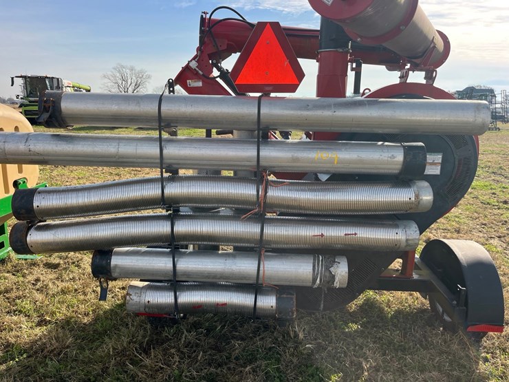 agi-grain-vac,-looks-like-new,-call-252-943-4231-with-questions-image-27